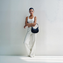 Vendaya - Black Curved Handbag